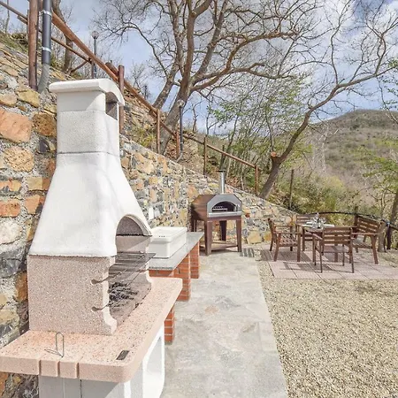 Le Alture Holiday home Alassio