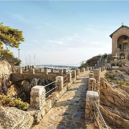 Le Alture Holiday home Alassio